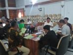 Puluhan wartawan di Bengkulu ikuti uji kompetensi (UKW) yang diselenggarakan Dinas Diskominfotik Provinsi Bengkulu bekerja sama dengan Persatuan Wartawan Indonesia (PWI) setempat.(Foto HB/Usmin)
