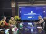 Sekdaprov Bengkulu, Hamka Sabri dan Kepala Perwakilan Bank Bengkulu Bengkulu, Darjana menggelar rapat koordinasi persiapan kegiatan UMK dan UMKM di Bengkulu pada Juli atau November 2023 mendatang.(Foto/Ist)