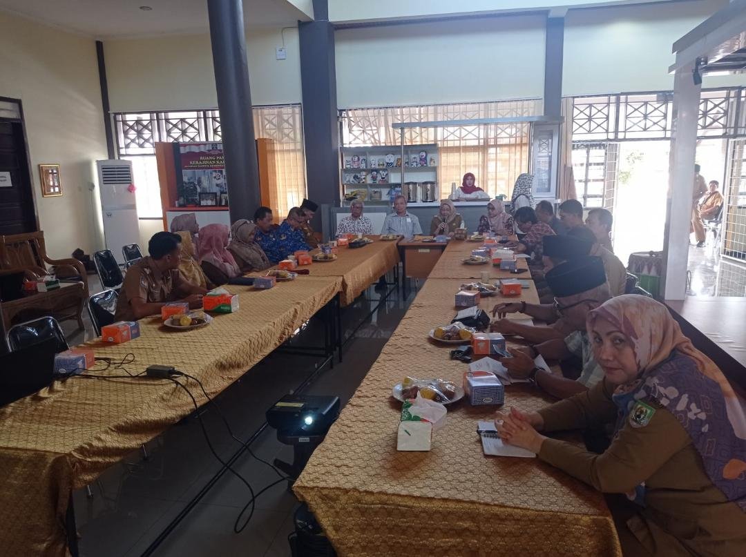 Rapat Dekrasda Bengkulu Rapat koordinasi Dekranasda dan para perajing dan pelaku UMKM dalam rangka mengembangkan ekonomi kreatif.(Foto/Ist)