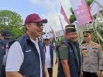 Wardoyo Mupen Kepala BKKBN Pusat, Hasto Wardoyo menyaksikan puluhan mobil unit penerangan KB untuk mengikuti raodshow Jawa-Sumatera dalam rangka mensosialisaiskan program bangga kencana.(Foto HB/Idris)