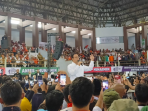 Anies di Bengkulu Capres Nomor Urut 1, Anies Baswedan berorasi dihadapan ribuan simpatisan dan pendukung saat menggelar kampanye tertutup di Gedung Olahraga (GOR) Sawah Lebar, Kota Bengkulu.(Foto/TP)