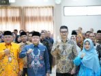 Sosialisasi Desa Memuju UHC Gubernur Bengkulu Rohidin Mersyah saat menghadiri sosialisasi desa menuju UCH melalui program pesiar se-Provinsi Bengkulu.(Foto/Pemprov Bengkulu)
