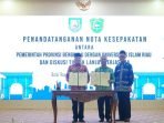 Pemprov Bengkulu menjalin kerja sama dengan Rektor Universitas Islam Riau (UIR) dalam hal pemanfaatan studi Ilmu Teknik Perminyakan. Penandatangan MoU dilaksanakan di Balai Raya Semarak Bengkulu.(Foto/Pemprov Bengkulu)