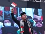 Gubernur Bengkulu Rohidin Mersyah menghadiri acara suara kemanusian untuk penggalangan dana masyarakat Palestina di Kampus Universitas Muhammadiyah Bengkulu (UMB), Sabtu 27 Juli 2024.(Foto/Humas Pemprov Bengkulu)