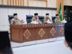 Plt Gubernur Bengkulu, Rosjonsyah memimpin bersama para pejabat di lingkup Pemprov Bengkulu, Senin 30 September 20024.(Foto-Humas Pemprov Bengkulu)