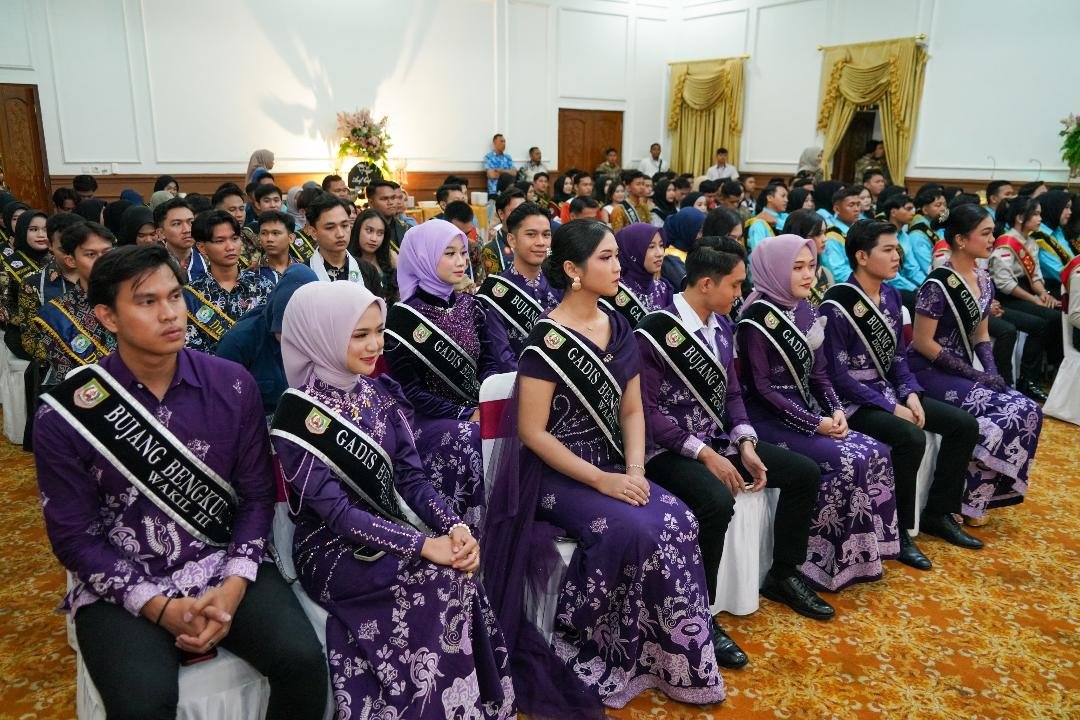 Duta Pariwisata Bengkulu Acara silaturahmi Duta Pariwasata Bengkulu dengan Gubernur Bengkulu Rohidin Mersyah, Kamis 12 September 20924.(Foto-Humas Pemprov Bengkulu)