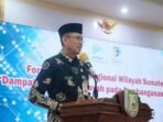 Sekda Provinsi Bengkulu, Isnan Fajri saat memberikan sambutan pada acara Forum Ekonomi Regional yang dilaksanakan di Balai Raya Semarak Bengkulu, Kamis 10 Oktober 2024.(Foto-Humas Pemprov Bengkulu)