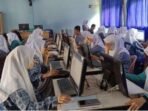 Siswa kelas XII MAN Kepahiang, Bengkulu mengikuti asesmen bakat minat, Sabtu 2 November 2024.(Foto-Istimewah)