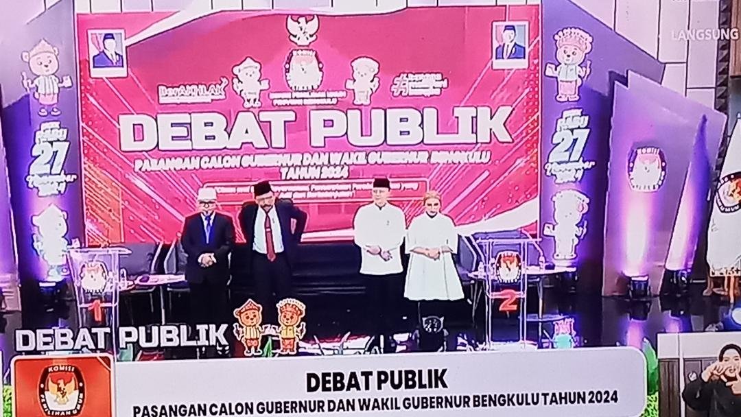 Debat pulbik Gubenrur Bengkulu Debat publik kedua cagub-cawagub Bengkulu pada Selasa 12 November 2024.(Foto Harapamnbaru.news/Usmin)