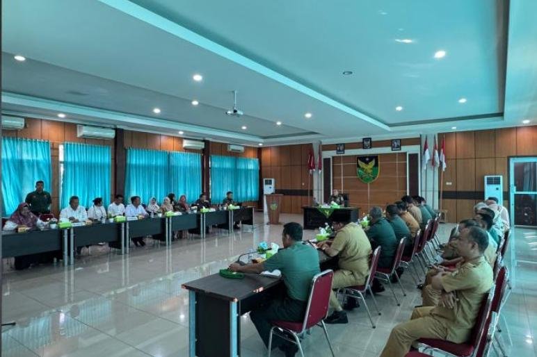 Rakornis Pangan Rakornis di Makorem 041 Gamas Bengkulu bahas program swasembada pangan nasional dihadiri berbagai instansi terkait daerah dan pusat, Selasa 7 Desember 2024.(Foto/Istimewa)