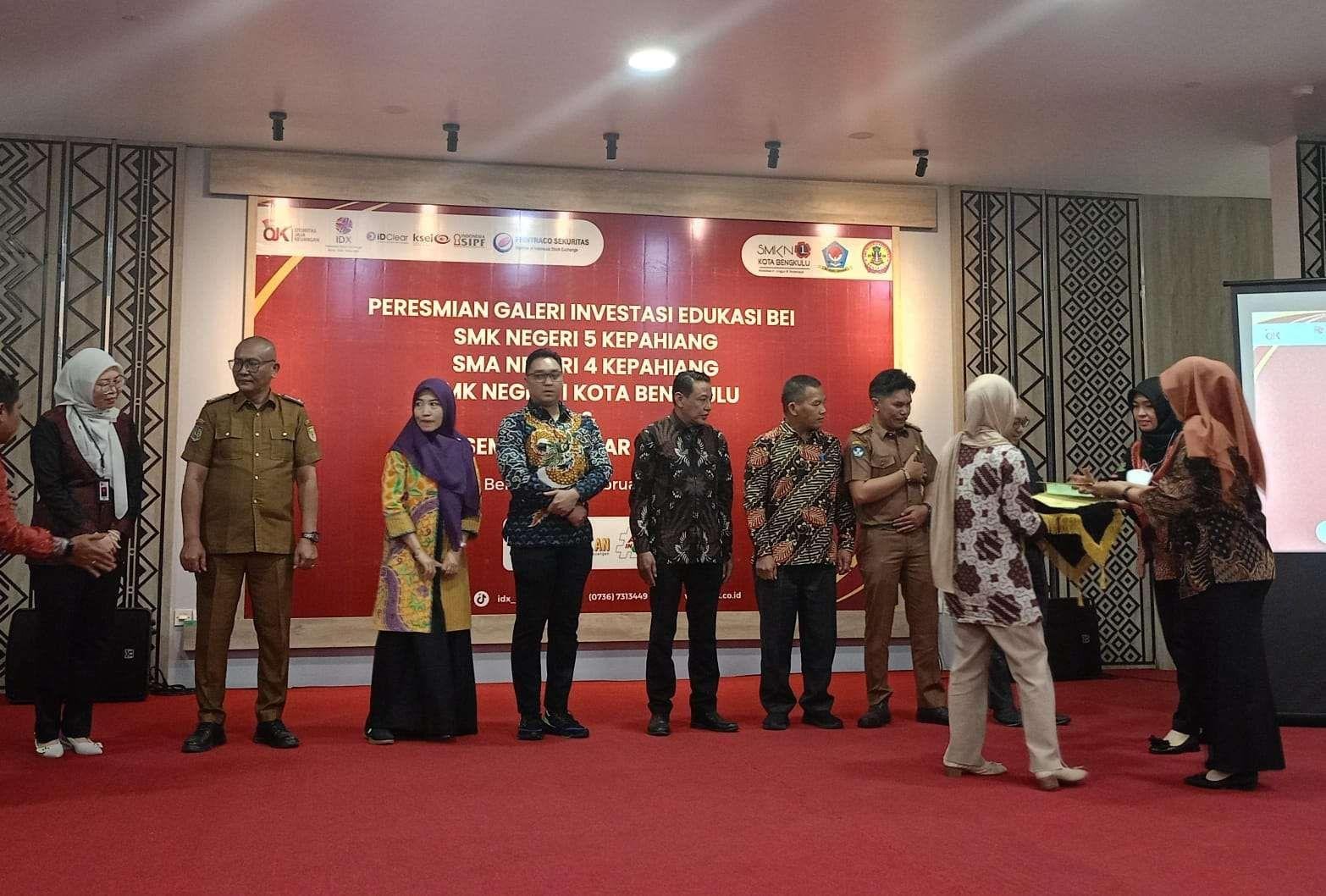Peresmian Gelery Investasi Edukasi SMK Negeri 5 Kabupaten Kepahiang, Bengkulu, Rabu 12 Februari 2025.(Foto-Istimewa)