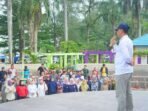 Sekda Bengkulu Selatan Sekda Bengkulu Selatan, Sukarni mencanangkan Gerakan Bengkulu Selatan Bersih (GEBER), bertempat objek wisata di Pasar Bawah, Kota Manna, Jumat 14 Februari 2025.(Foto-Istimewa)