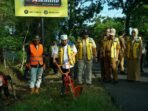 Berishkan Semak Belukar di Jalan Provinsi Gubernur Bengkulu Helmi Hasan ikut membersihkan semak belukar di jalan provinsi di kawasan lapangan golf lingkar barat, Kota Bengkulu. Kegiatan ini merupakan program 100 hari Gubernur Helmi Hasan.(Foto-MC Bengkulu)