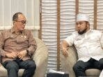 Gubernur Helmi Te mui Kepala BKN RII Gubernur Bengkulu Helmi Hasan berdiskusi dengan Kepala BKN RI, Zudan Arief terkait kesejahteraan ASN, PPPK dan THL di lingkup Pemorov Bengkulu, Jumat 7 Maret 2025.(Foto-MC Bengkulu)