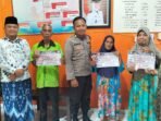Sebanyak 8 KK di Desa Tanjung Agung, Kecamatan Maje menerima dana BLT DD untuk triwulan pertama tahun 2025 sebesar Rp 900.000 atau masing-masing penerima manfaat menerima Rp 300.000 per bulan.(Foto HB/Fik)