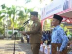 Harganas 2025 Plt Sekda Bengkulu, Herwan Antoni memberikan sambutan pada peringatan hari keluarga nasional (Harganas) tahun 2025.(Foto/Ist)