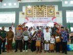 HAN 2025 di Bengkulu Gubernur Bengkulu, Helmi Hasan bersama Wali Kota Bengkulu, Dedy Wahyudi dan Sekda Bengkulu, Herwan Antoni foto bersama anak-anak dan pejabat dan undangan pada acara peringatan HAN 2025, Selasa 29 Juli 2025.(Foto HB/IRS)