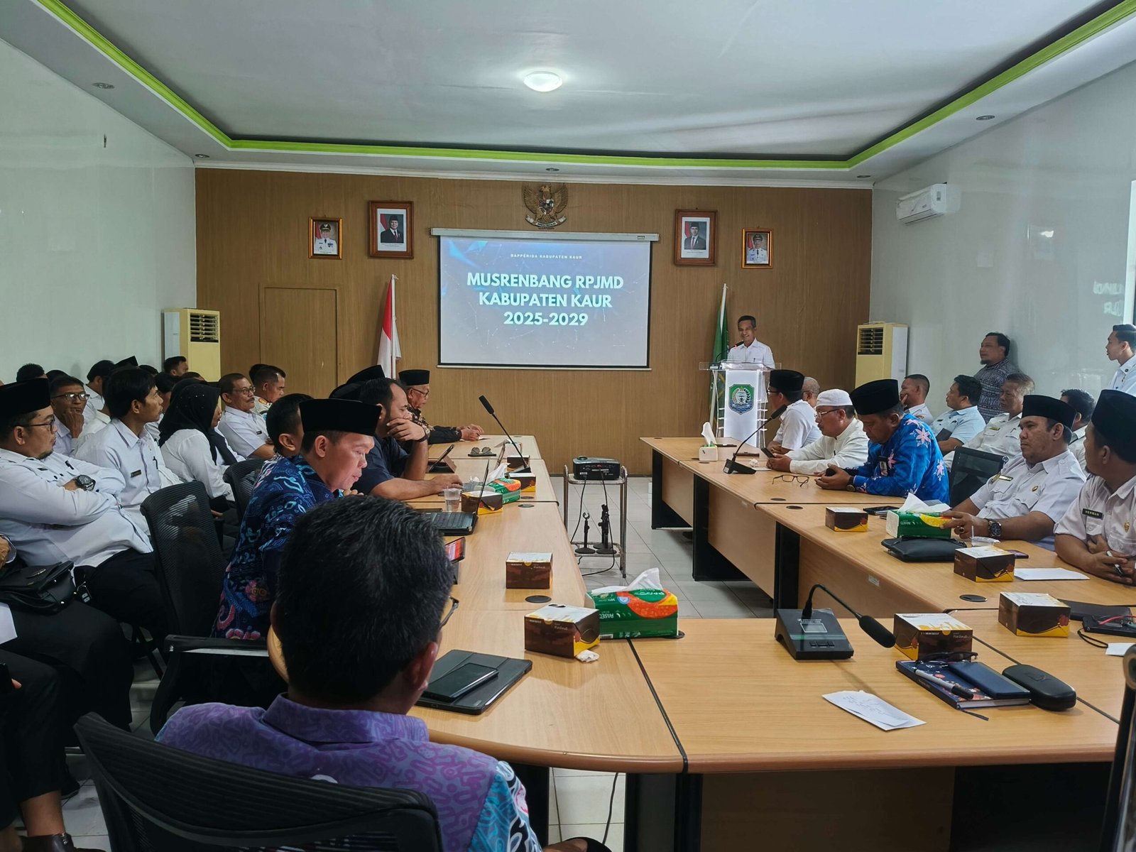 Pemkab Kaur menggelar Musrenbang penyusunan RPJMD tahun 2024-2025, dibuka Wabup Kaur, Addul Hamid.(Foto/Ist)