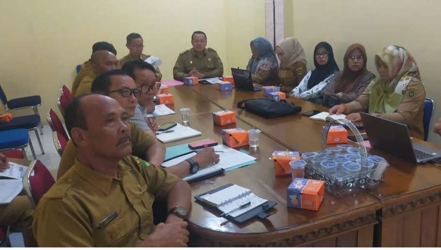 Bappeda dan Litbang Bengkulu Selatan menggelar rapat pemetaan desa prioritas untuk memastikan pembangunan di daerah ini merata.(Foto/Ist)