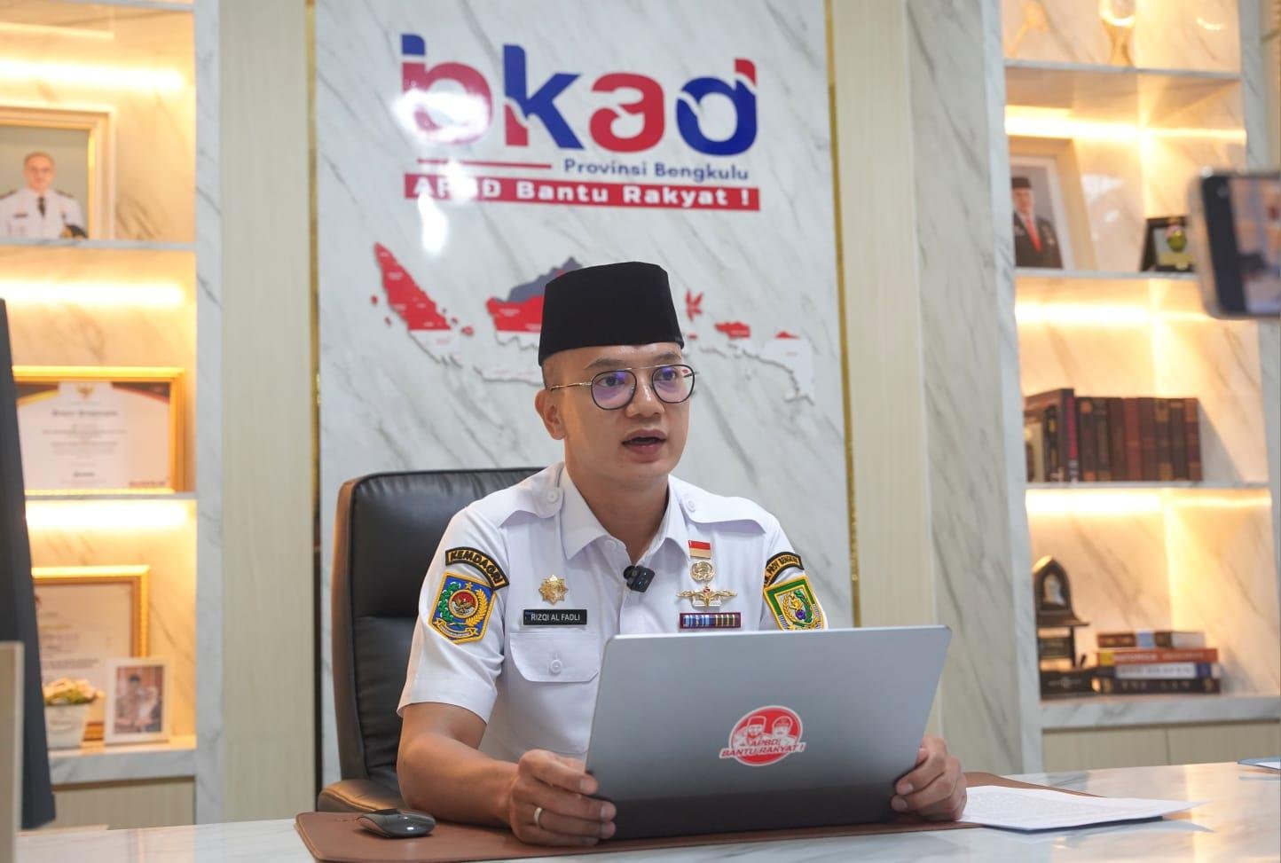 Plt Ke[pala BPKAD Bengkulu, Risqi Pelaksana Tugas (Plt) Kepala Badan Pengelola Keuangan dan Aset Daerah (BPKAD) Provinsi Bengkulu, M Rizqi Al Fadli.(Foto/Ist)