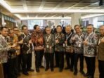 Tim Ekspedisi Probowo ke Bengkulu Wagub Bengkulu, Mian foto bersama Tim Ekspedisi Patriot usai acara pelepasan di Jakarta, Minggu 24 Agustus 2025.(Foto/Ist)