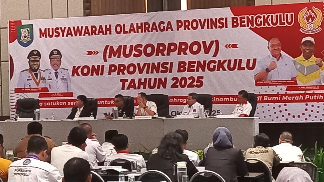 Musprov KONI Bengkulu Pelaksanaan Musprov KONI Bengkulu untuk memilih ketua baru masa jabatan 2025-2030 menggantikan ketua lama, Dedy Ermasyah yang telah berakhir masa jabatanya beberapa waktu lalu. Musprov KONI Bengkulu kali ini calon tunggal, yakni Tengku Zulkarnain.(Foto/Ist)