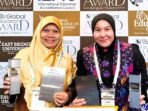 Dua dosen Universitas Dehasen (Unived) Bengkulu, yakni Dr Rita Prima Bendriyanti dan Dr Citra Dewi meraih menghargaan internasional atas dedikasi mereka mengabdi di dunia pendidikan. Penghargaan ini mereka terima di Thailand pada 6 Desember 2025 lalu.(Foto/Ist)