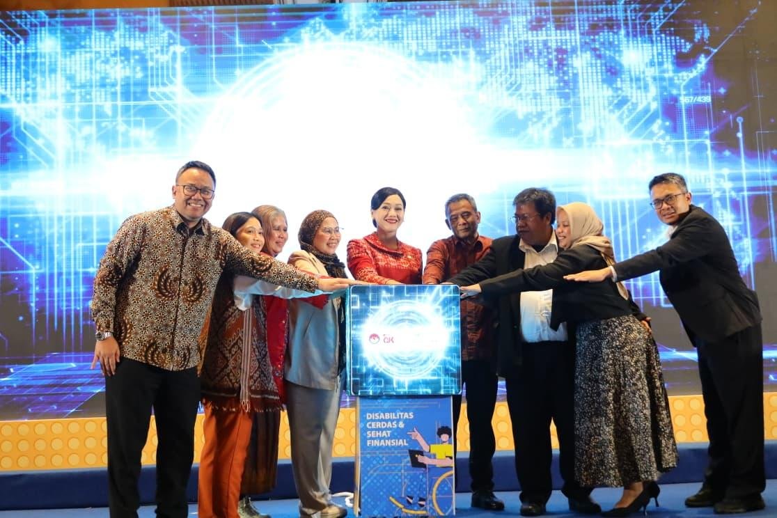 OJK selenggarakan kegiatan literasi keuangan penyadang disabilitas di Jakarta, Senin 8 Desember 2025.(Foto/Humas OJK)