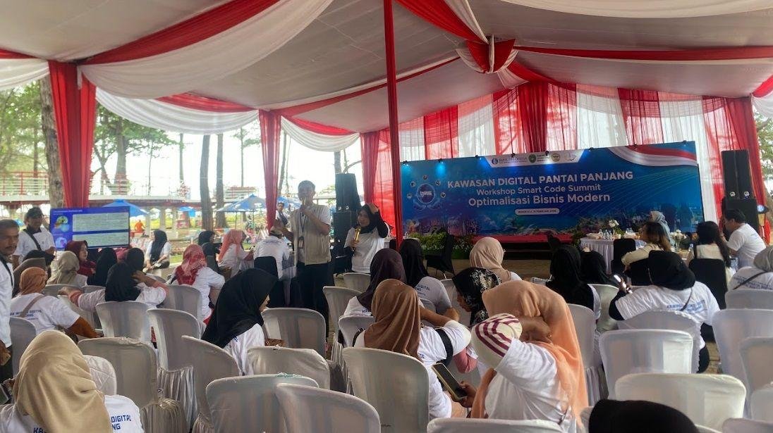 Bank Indonesia Perwakilan Bengkulu bersama Universitas Dehasen Bengkulu menggelar sosialisasi transaksi digital kepada para pelaku usaha dan UMKM di wilayah ini.(Foto/Ist)