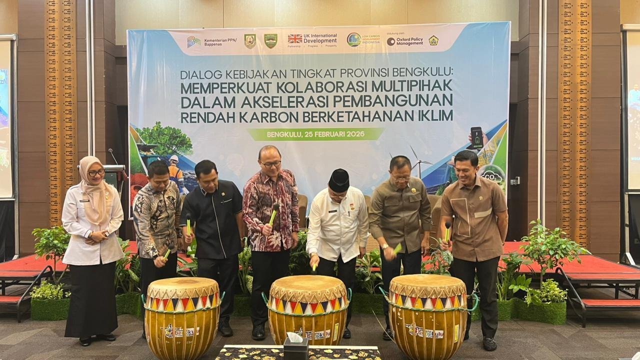 Dialog Pembangunan Rendah Karbon Pemprov Bengkulu dan Bappenas menggelar dialog untuk memperkuat kaloborasi multipihak untuk mempercepat pembangunan rendah karbon dan tangguh iklim.(Foto/Ist)