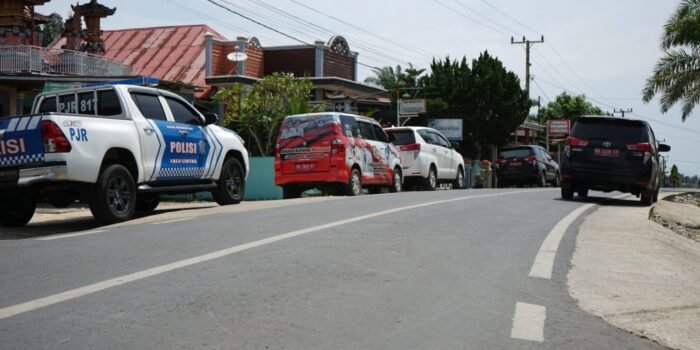 Gubernur dan Wagub Bengkulu, Helmi-Mian melakukan Safari Ramadan di Ketahun, Bengkulu Utara memastikan pembangunan jalan provinsi di wilayah akan dipercepat.(Foto/Ist)
