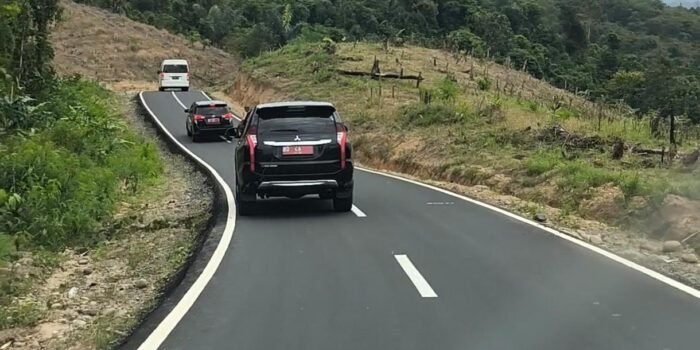 Jalan provinsi di wilayah Kota Padang, Kabupaten Rejang Lebong setelah rusak bertahun-tahun kini sudah mulus setelah dilakukan perbaikan Pemprov Bengkulu pada tahun anggaran 2025 lalu.(Foto/Ist)