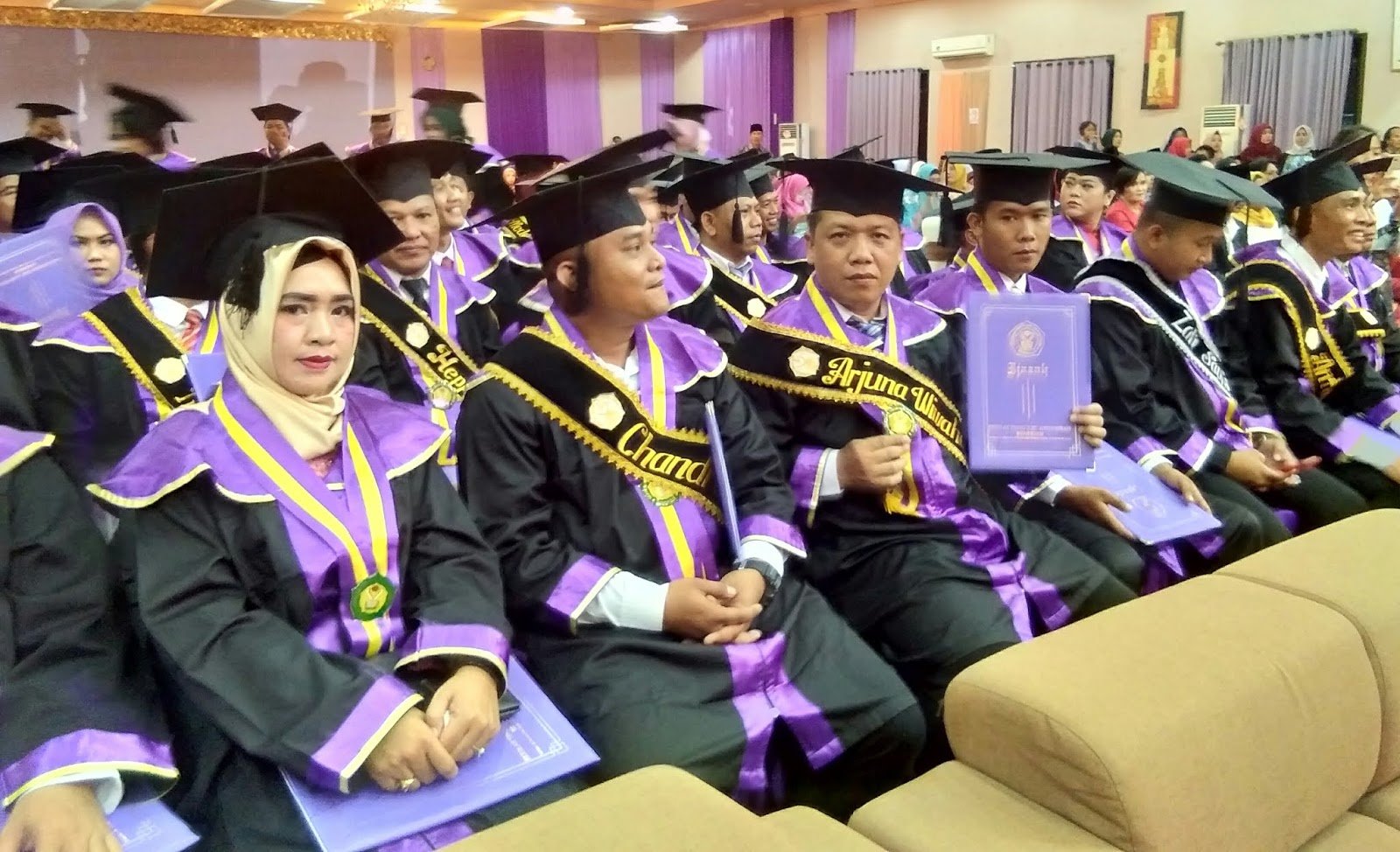 Wisuda STIA Bengkulu 2 STIA Bengkulu menggelar acara wisuda beberapa waktu lalu.(Foto/Dok)