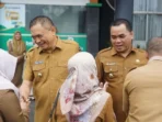 Bupati dan Wabup Benteng, Rachmat Riyanto-Tarmizi bersilaturahmi dengan para pejabat dan ASN pemkab setempat usai memimpin apel gabungan hari pertama masuk kantor usai libur nasional Idulfitri 1447 Hijriah.(Foto/Ist)