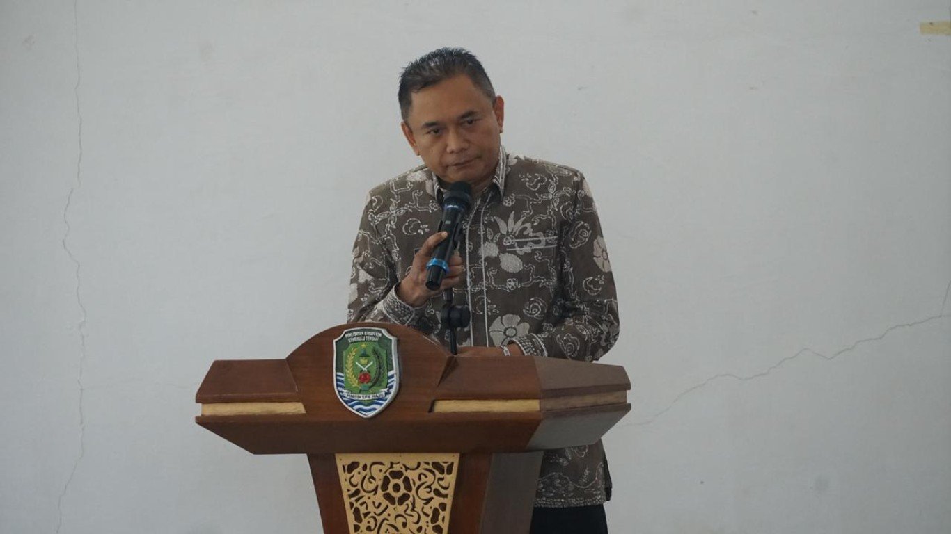 Bupati Bengkulu Tengah (Benteng), Rachmat Riyanto memberikan sambutan pada acara Musrenbang RKPD tahun 2027 di Pendopo Bukit Kandis, Kamis 2 April 2026.(Foto/MC Pemkab Benteng)