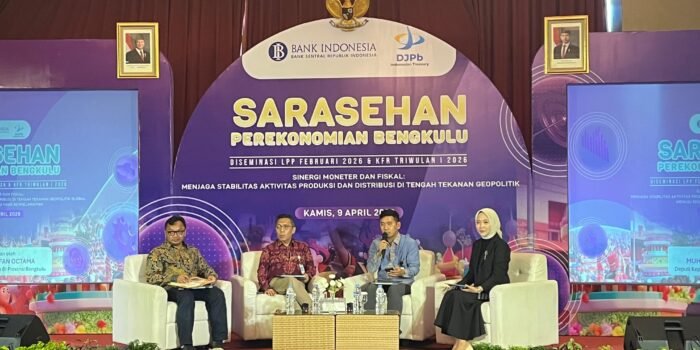 Bank Indonesia Perwakilan Provinsi Bengkulu menggelar Sarasehan Perekonomian Bengkulu 2026 dengan menampilkan tiga pembicara berlangsung di salah satu hotel berbintang di Kota Bengkulu.(Foto HB/Usmin)