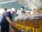 Gubernur Bengkulu, Helmi Hasan meninjau produksi minyak goreng Bumi Merah Putih di kawasan Sawah Lebar, Kota Bengkulu.(Foto/Ist)